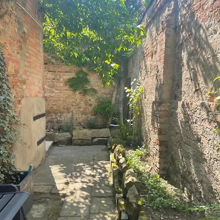 Ca San Lorenzo Corte Apartment Venice